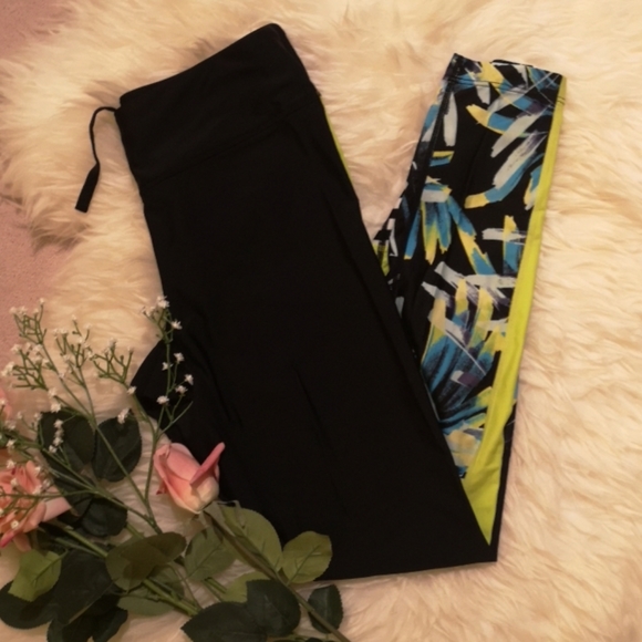 Lole Leggings Green Tropical Print - Picture 2 of 5